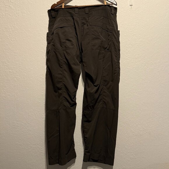 Arc'teryx Men’s Dark Olive Hiking Pants Size 38x30 Technical Outdoor Trail Cargo - Picture 12 of 14